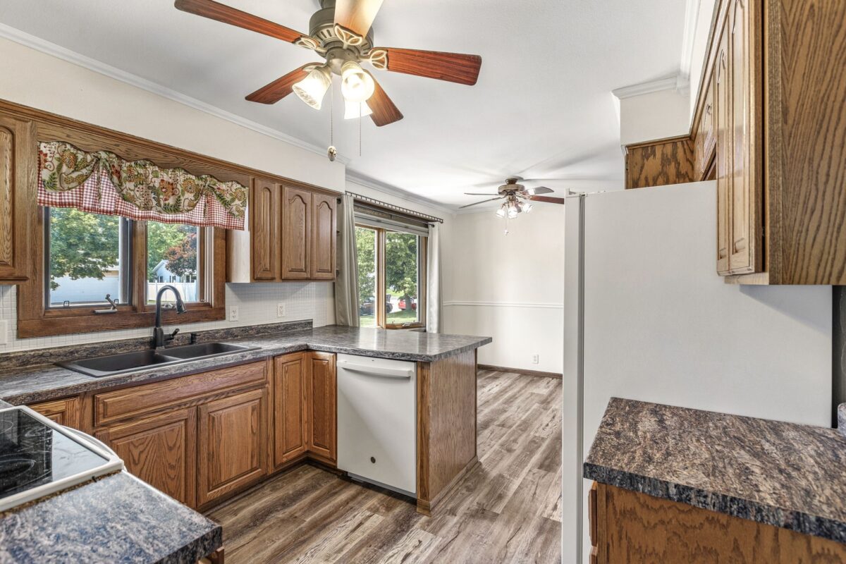 1535 Howard Avenue, Eau Claire WI 54703 - Residential house for sale - MLS #1602651 - image4