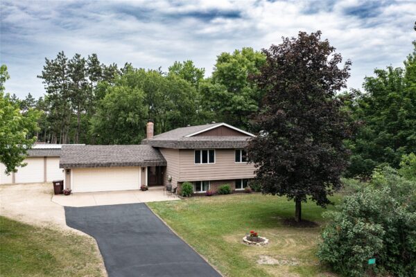 15785 Upper 193rd Street Hastings MN 55033