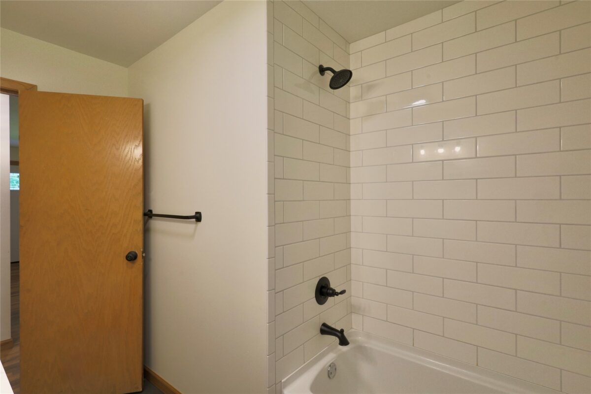 1602 South Street, Eau Claire WI 54701 - Residential house for sale - MLS #1602196 - image19
