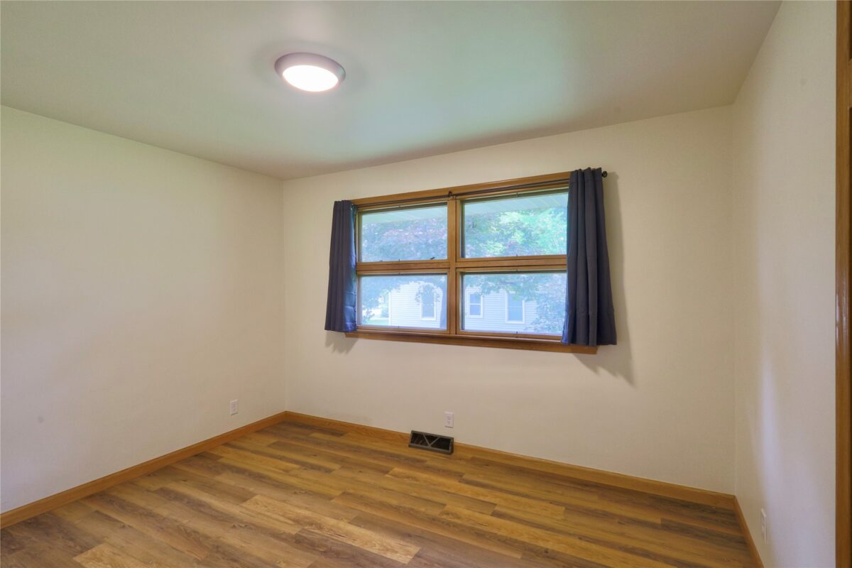 1602 South Street, Eau Claire WI 54701 - Residential house for sale - MLS #1602196 - image29