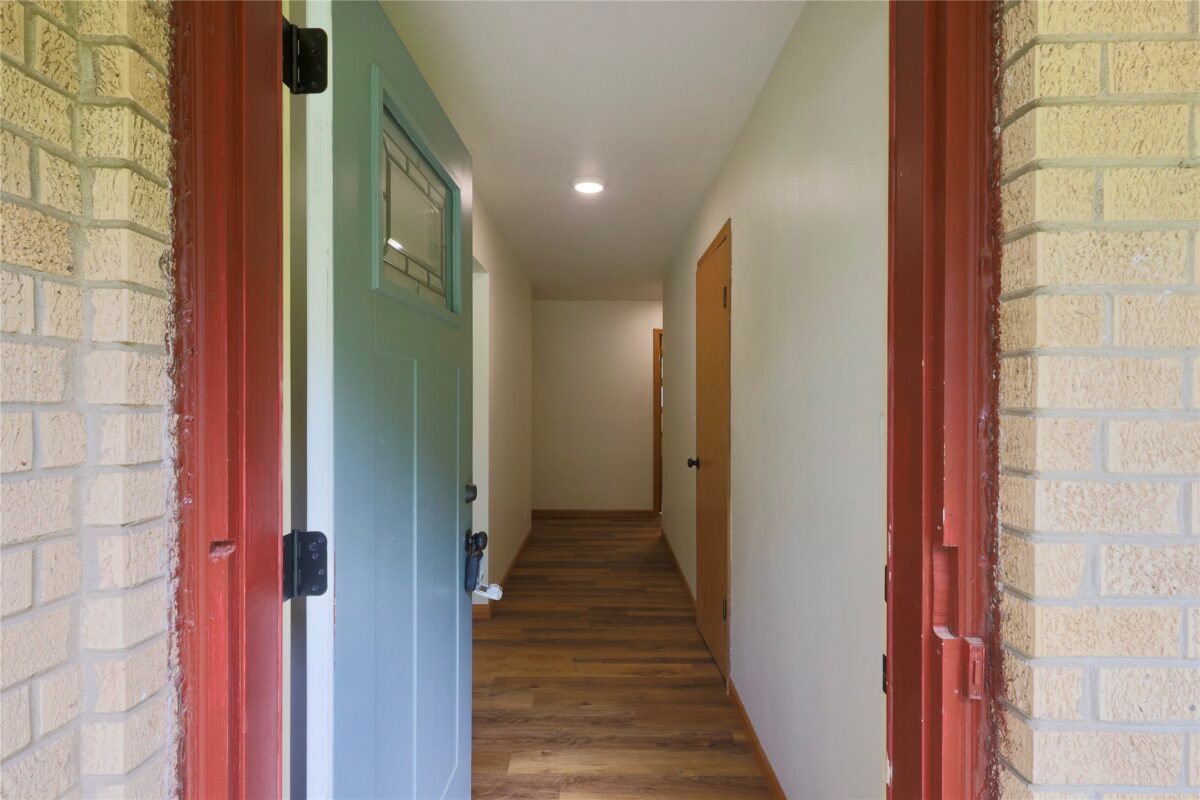 1602 South Street, Eau Claire WI 54701 - Residential house for sale - MLS #1602196 - image4