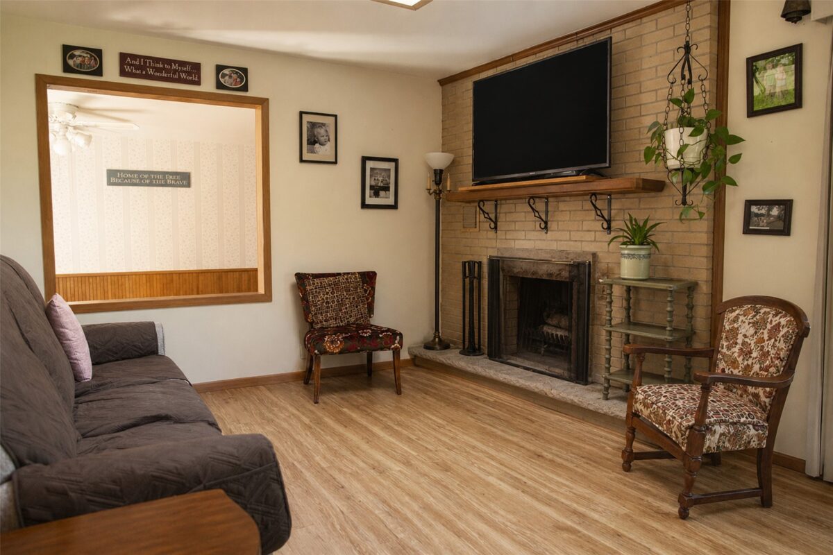 1611 Dorret Road, Eau Claire WI 54703 - Residential house for sale - MLS #1600569 - image4
