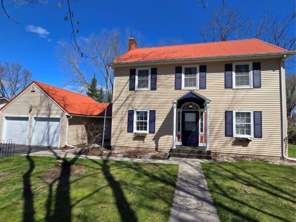17 Grand Avenue, Neillsville WI 54456 - Residential house for sale - MLS #1600497 - image1