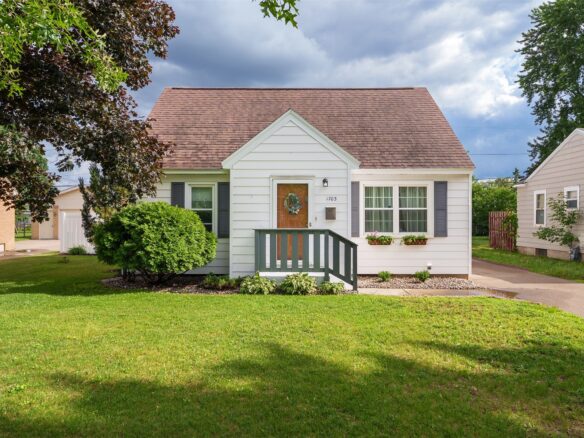 1703 Lyndale Avenue, Eau Claire WI 54701 - Residential house for sale - MLS #1602368 - image1