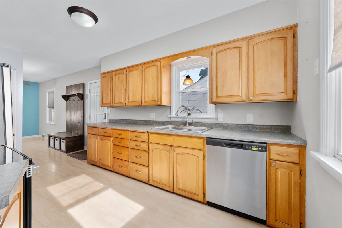 1703 Lyndale Avenue, Eau Claire WI 54701 - Residential house for sale - MLS #1602368 - image9