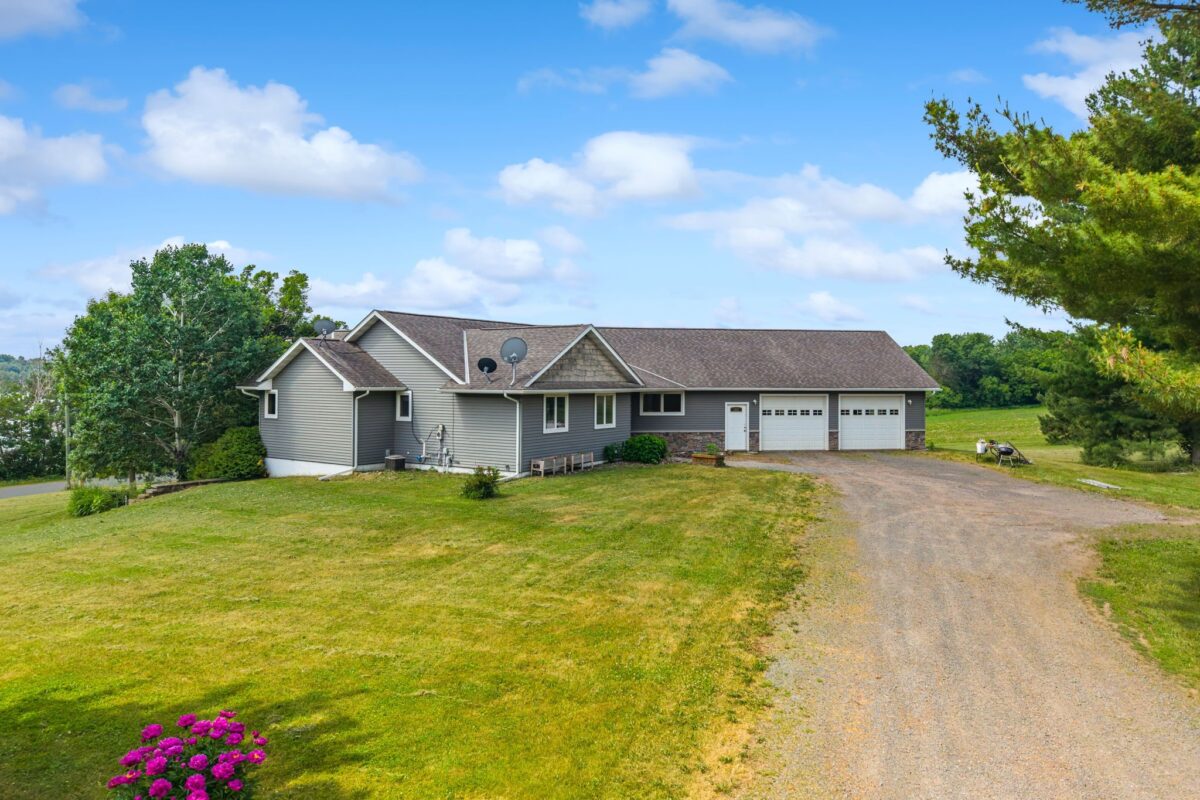 1729 Bear Lake Drive, Dresser WI 54009 - Residential house for sale - MLS #1601554 - image43