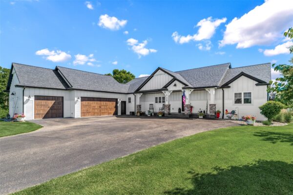 17329 109th Avenue Chippewa Falls WI 54729