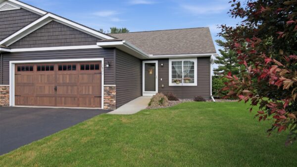 1803 Timber Trail Chippewa Falls WI 54729