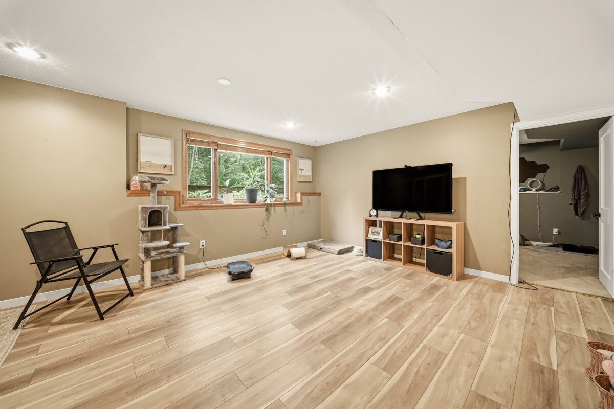 18714 67th Ave, Chippewa Falls WI 54729 - Residential house for sale - MLS #1602091 - image27