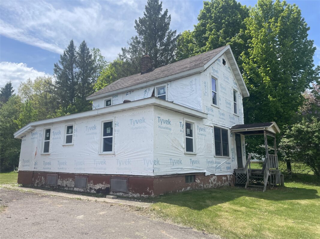 189 8th Street, Park Falls WI 54552 - Residential house for sale - MLS #1601979 - image2
