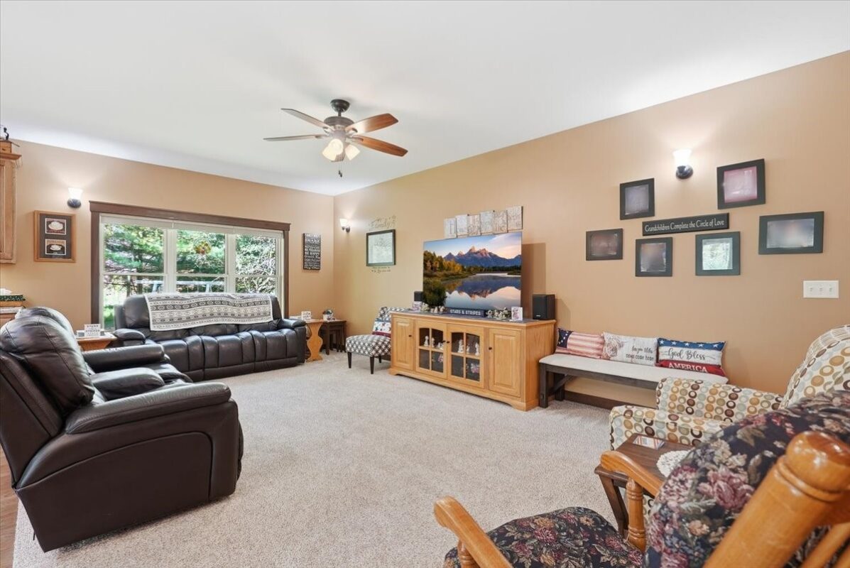 1904 Deblene Lane, Eau Claire WI 54703 - Residential house for sale - MLS #1601049 - image13
