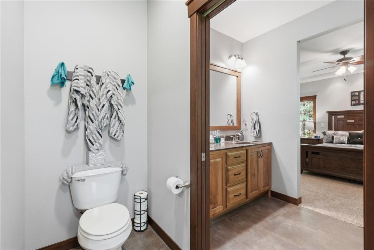 1904 Deblene Lane, Eau Claire WI 54703 - Residential house for sale - MLS #1601049 - image18