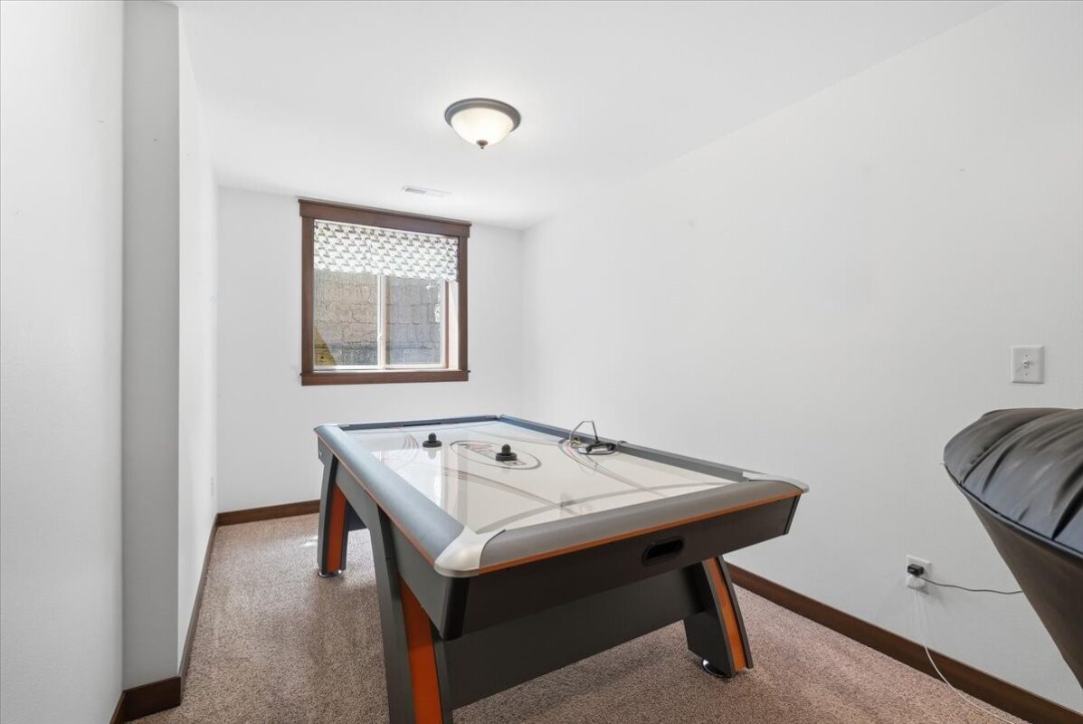 1904 Deblene Lane, Eau Claire WI 54703 - Residential house for sale - MLS #1601049 - image26