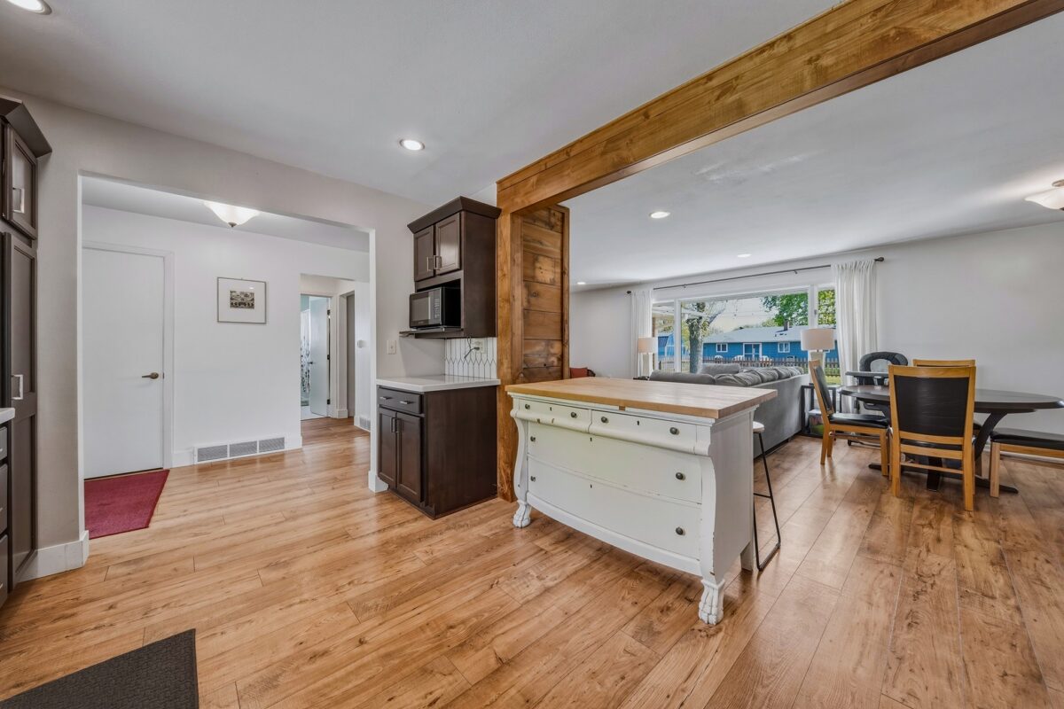 2007 Grandview Drive, Eau Claire WI 54703 - Residential house for sale - MLS #1601026 - image5