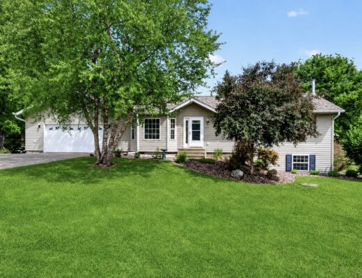 2030 22 3/8 Avenue Rice Lake WI 54868