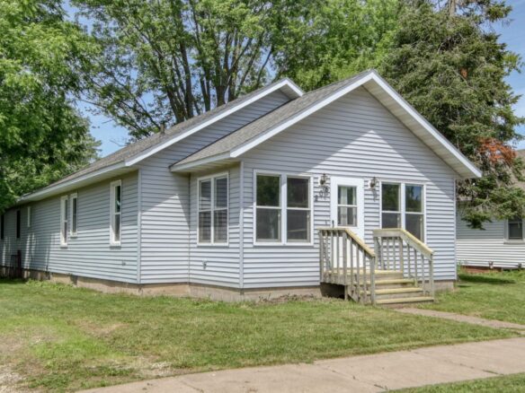 208 7th Street, Cornell WI 54732 - Residential house for sale - MLS #1602302 - image1
