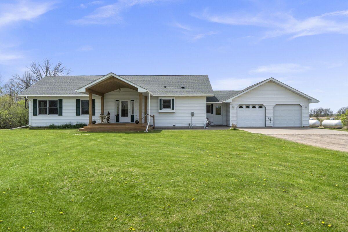 209 30th Street, Clear Lake WI 54005 - Residential house for sale - MLS #1601207 - image5