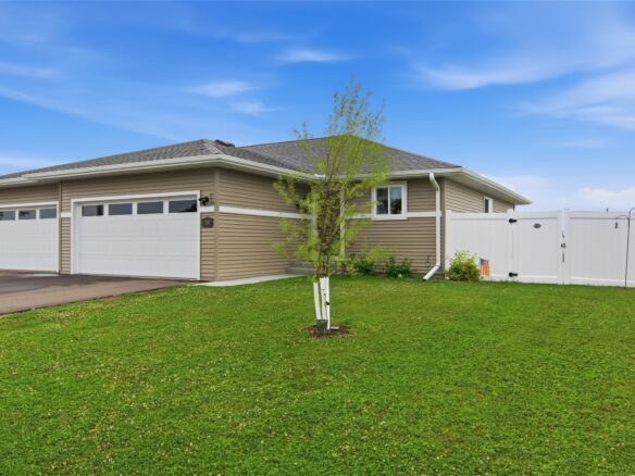 210 Randall Road, Fall Creek WI 54742 - Residential house for sale - MLS #1602040 - image1