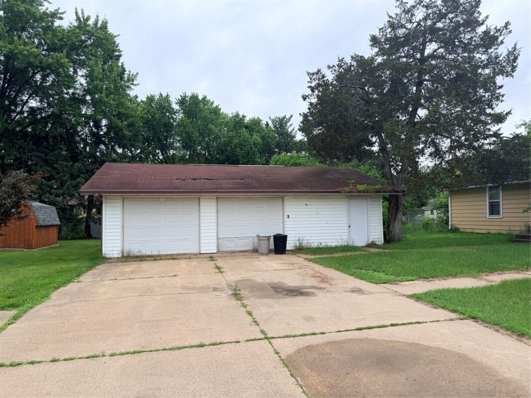 213 Jefferson Street, Black River Falls WI 54615 - ResidentialIncome house for sale - MLS #1602438 - image2