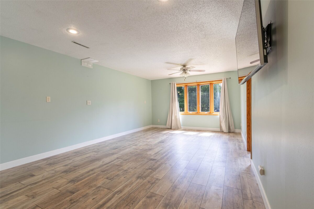 2204 Hillside Drive, Eau Claire WI 54703 - Residential house for sale - MLS #1601741 - image21