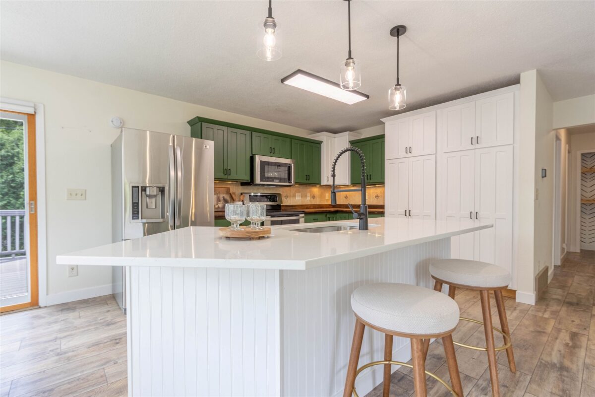 2204 Hillside Drive, Eau Claire WI 54703 - Residential house for sale - MLS #1601741 - image4