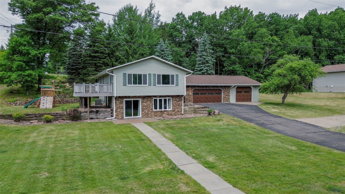 2204 Hillside Drive, Eau Claire WI 54703 - Residential house for sale - MLS #1601741 - image42
