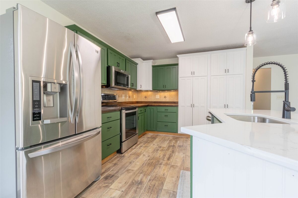 2204 Hillside Drive, Eau Claire WI 54703 - Residential house for sale - MLS #1601741 - image6