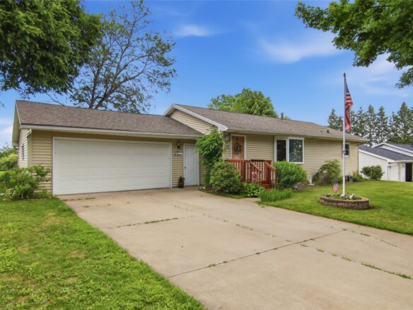 2217 Freeway Drive, Bloomer WI 54724 - Residential house for sale - MLS #1602340 - image1