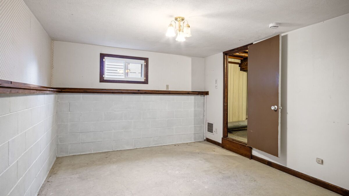 2220 Valley View Place, Eau Claire WI 54703 - Residential house for sale - MLS #1601571 - image24