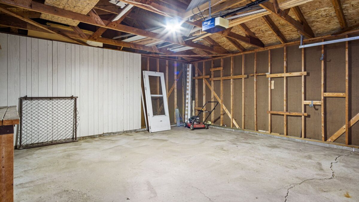 2220 Valley View Place, Eau Claire WI 54703 - Residential house for sale - MLS #1601571 - image33