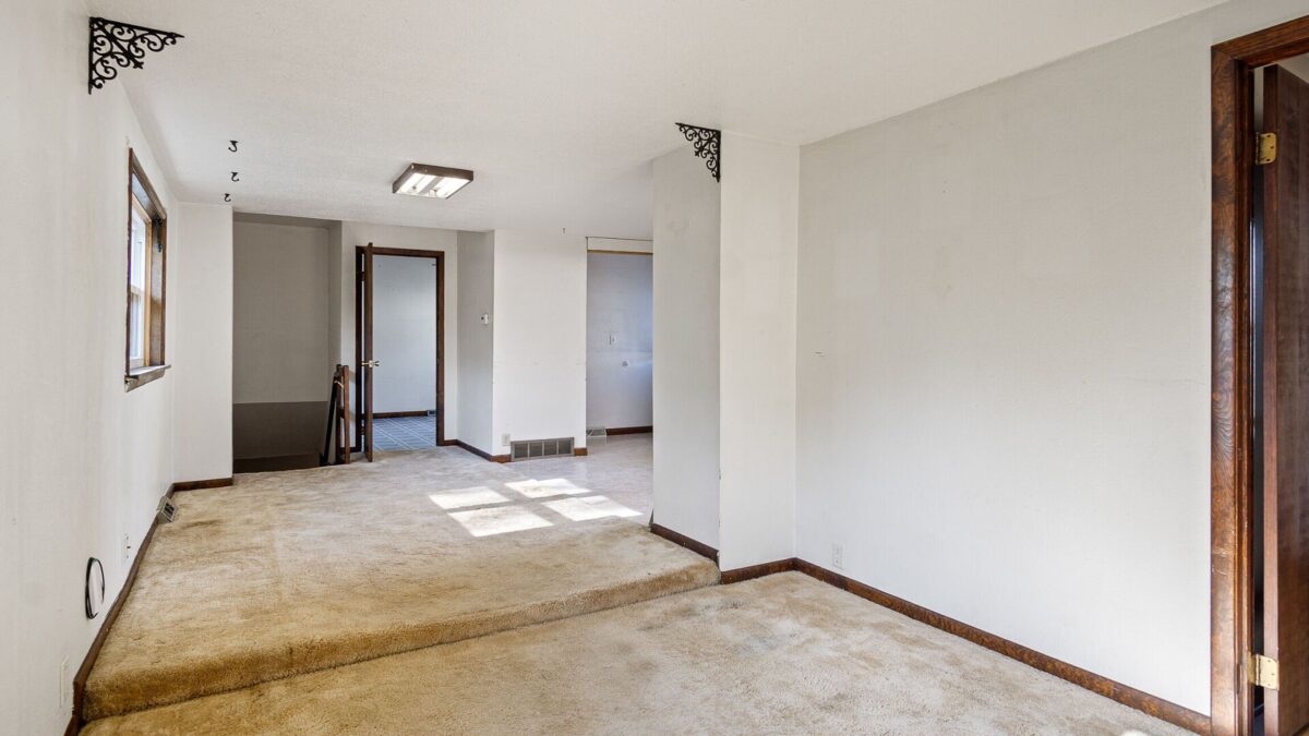 2220 Valley View Place, Eau Claire WI 54703 - Residential house for sale - MLS #1601571 - image7