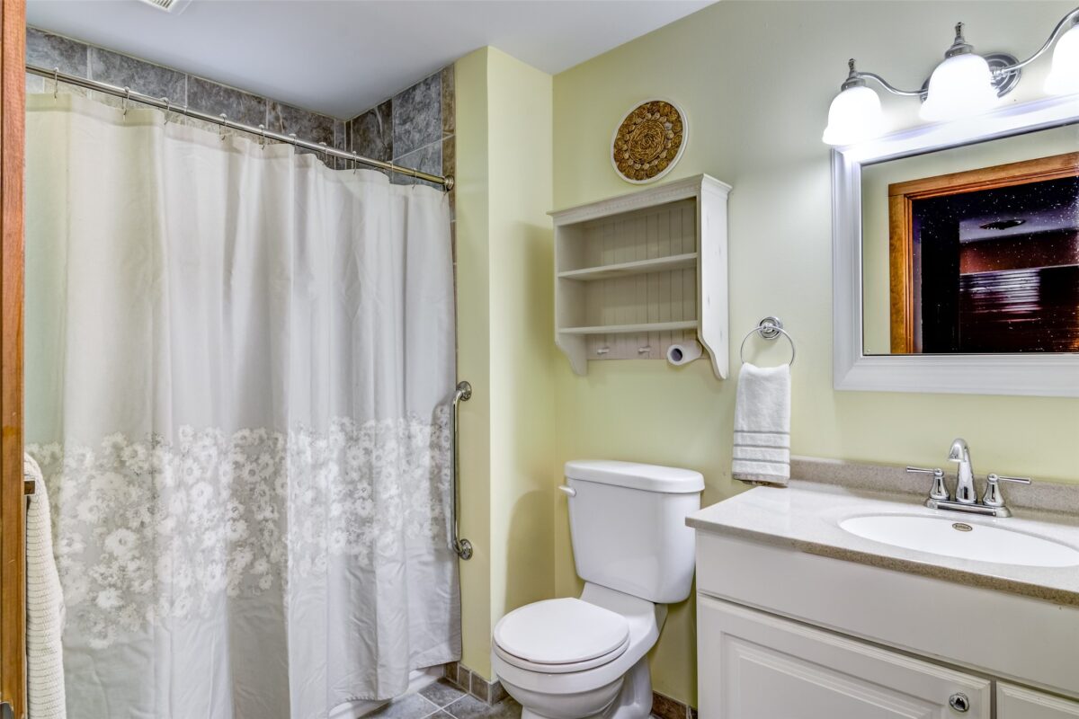 2229 Peterson Avenue, Eau Claire WI 54703 - Residential house for sale - MLS #1601689 - image17