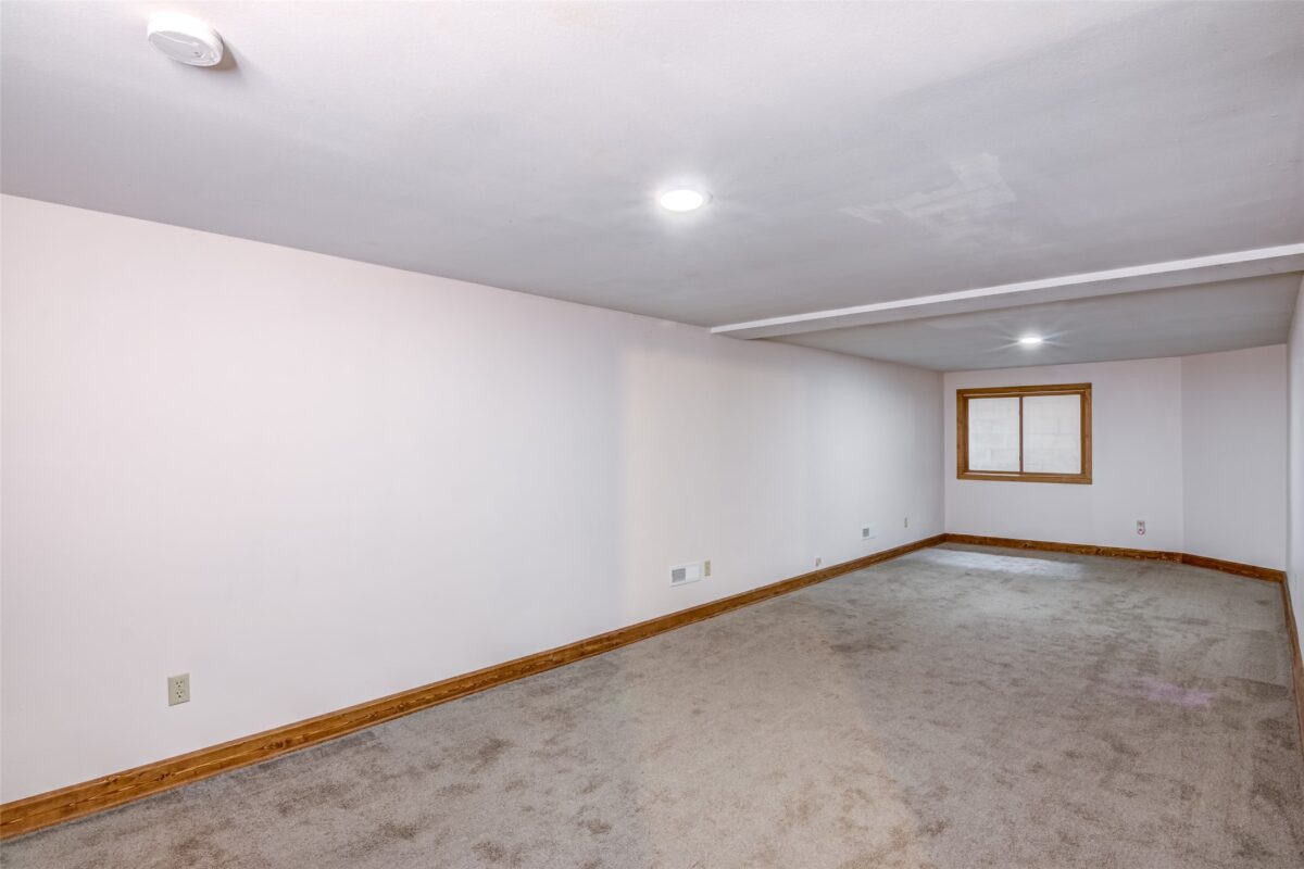 2229 Peterson Avenue, Eau Claire WI 54703 - Residential house for sale - MLS #1601689 - image18
