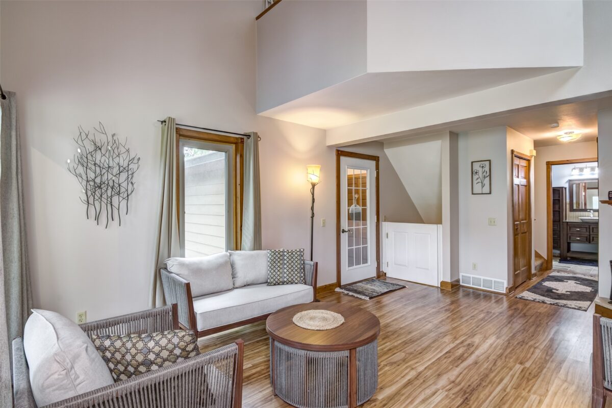 2229 Peterson Avenue, Eau Claire WI 54703 - Residential house for sale - MLS #1601689 - image4