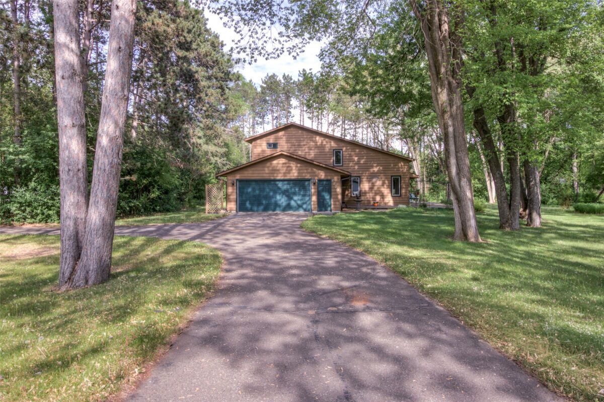 2229 Peterson Avenue, Eau Claire WI 54703 - Residential house for sale - MLS #1601689 - image32
