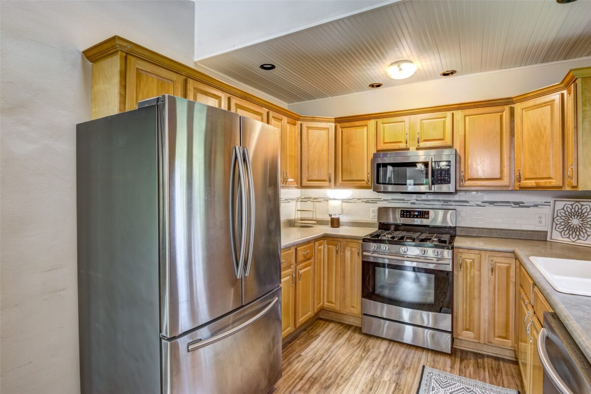 2229 Peterson Avenue, Eau Claire WI 54703 - Residential house for sale - MLS #1601689 - image5