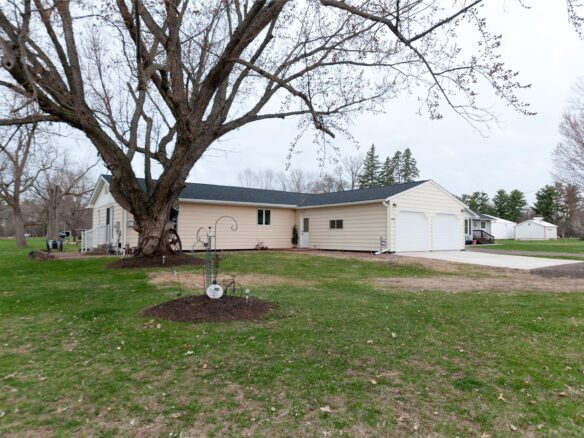 2254 20 1/2 Street, Rice Lake WI 54868 - Residential house for sale - MLS #1598203 - image1