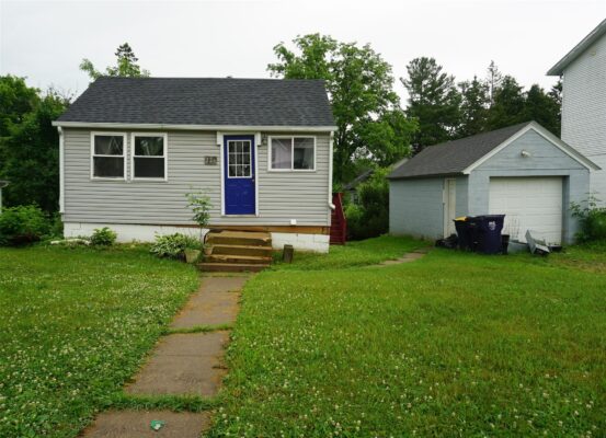 226 S Grant Street Ellsworth WI 54011