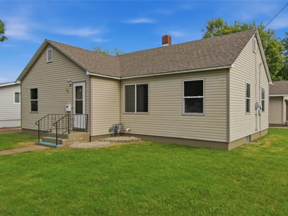 23 Schneider Street, Rice Lake WI 54868 - Residential house for sale - MLS #1602015 - image1