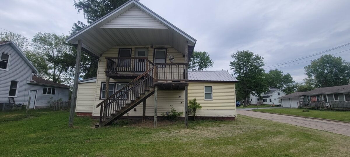 230 3rd Street, Black River Falls WI 54615 - ResidentialIncome house for sale - MLS #1601463 - image2
