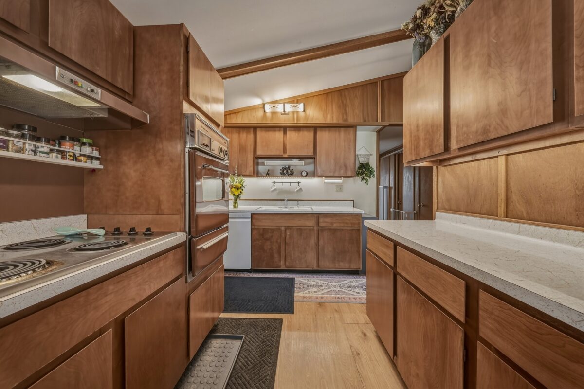 241 1st Avenue, Chippewa Falls WI 54729 - Residential house for sale - MLS #1601504 - image12