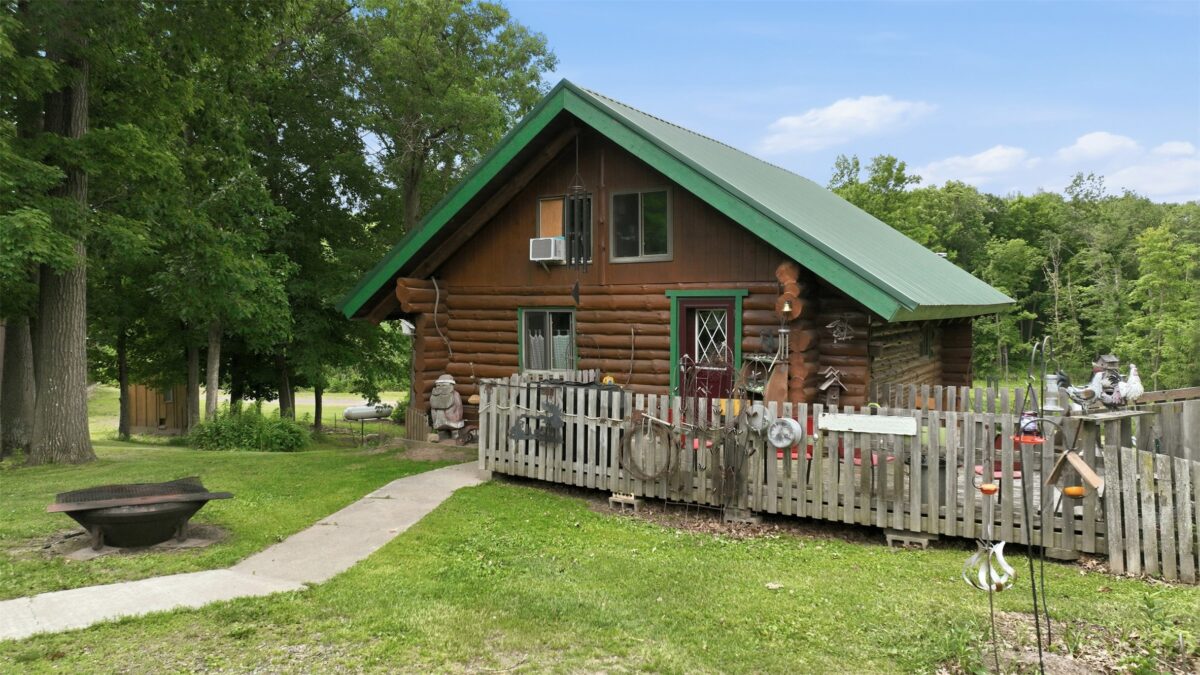 2458 8 1/2 8 3/4 Street, Cumberland WI 54829 - Residential house for sale - MLS #1602359 - image3