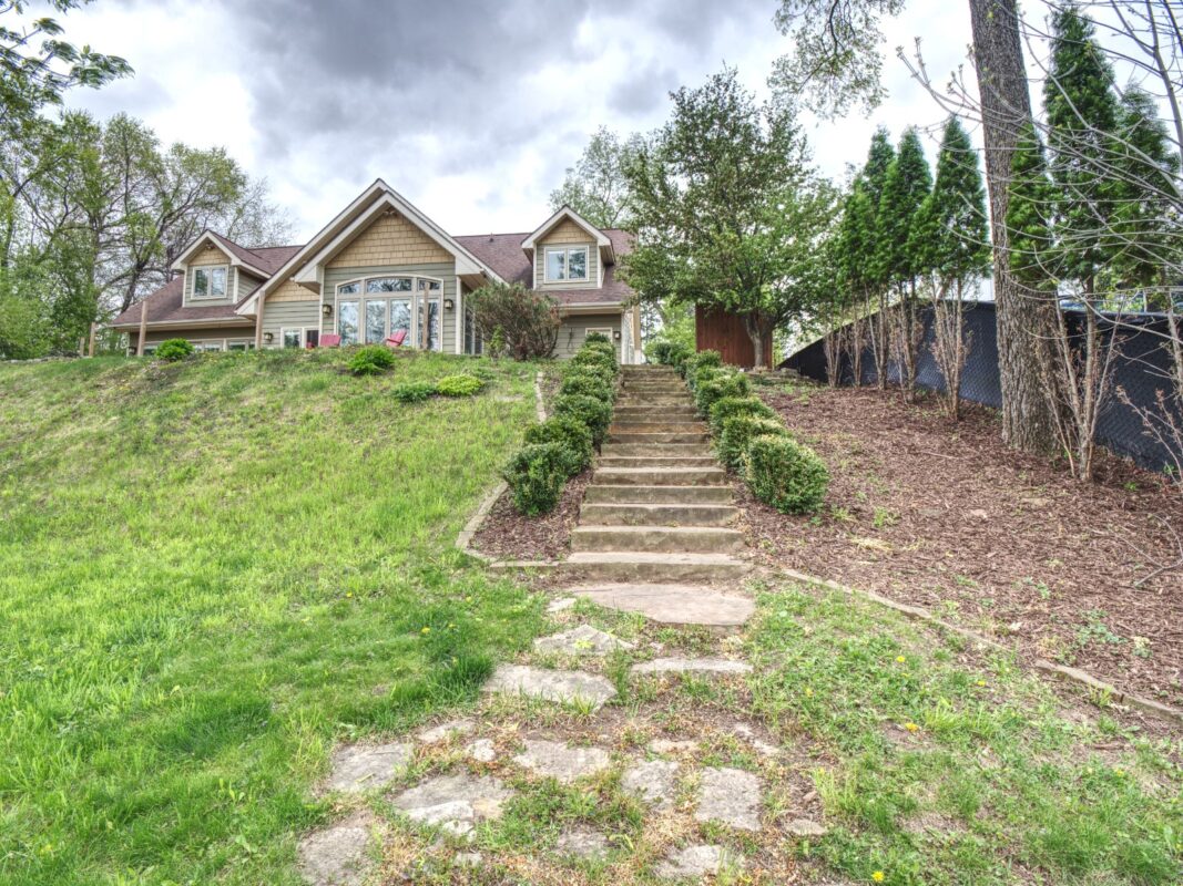 2488 86th Street, Eau Claire WI 54703 - Residential house for sale - MLS #1600961 - image4