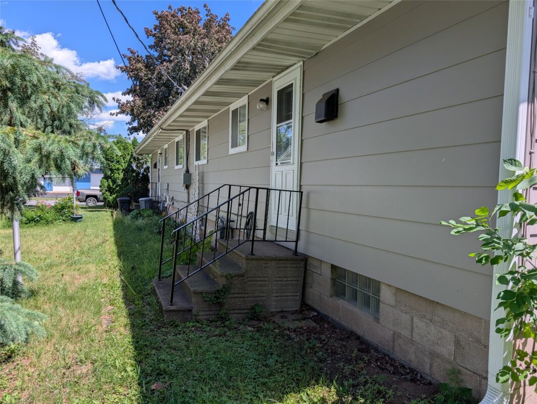 2514/2516 Skeels Avenue, Eau Claire WI 54701 - ResidentialIncome house for sale - MLS #1602313 - image6