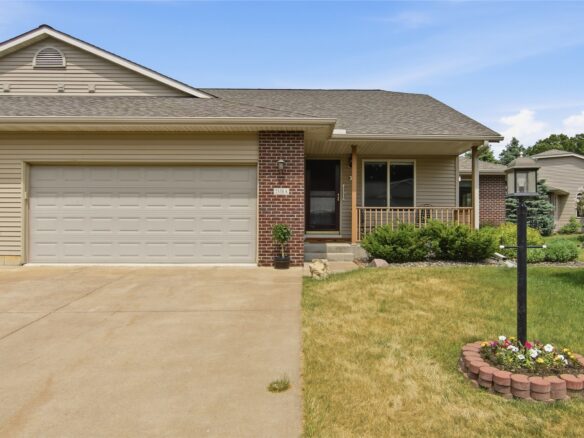 2538 Hils Court, Menomonie WI 54751 - Residential house for sale - MLS #1601823 - image1