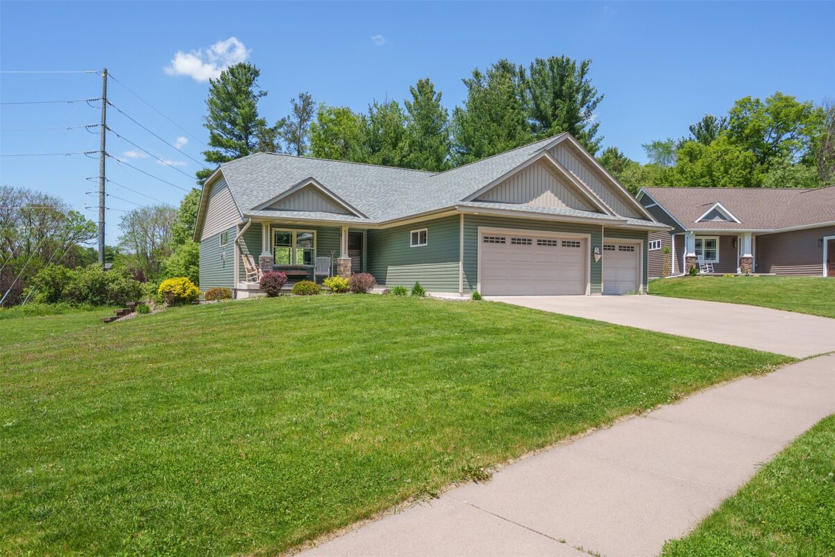 2544 Avery Lane, Altoona WI 54720 - Residential house for sale - MLS #1601546 - image2