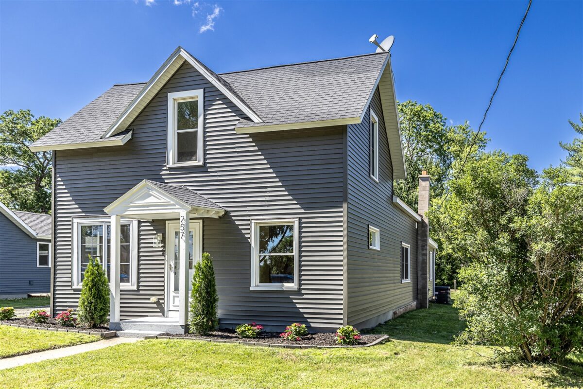 257 Madison Street, Black River Falls WI 54615 - Residential house for sale - MLS #1602237 - image2