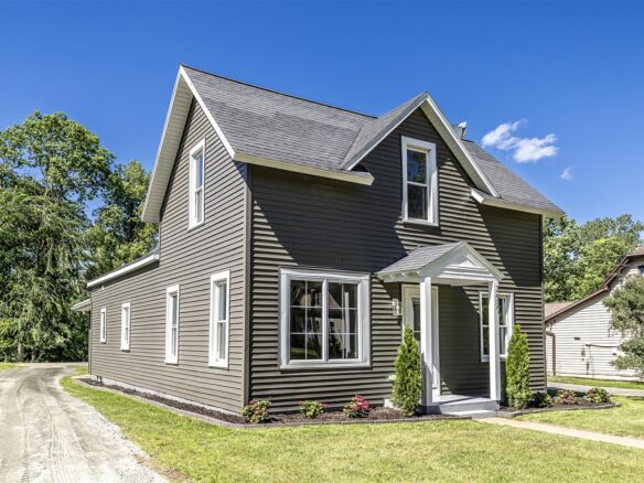257 Madison Street, Black River Falls WI 54615 - Residential house for sale - MLS #1602237 - image1