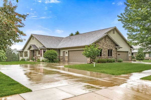 2608 E Princeton Avenue Eau Claire WI 54703