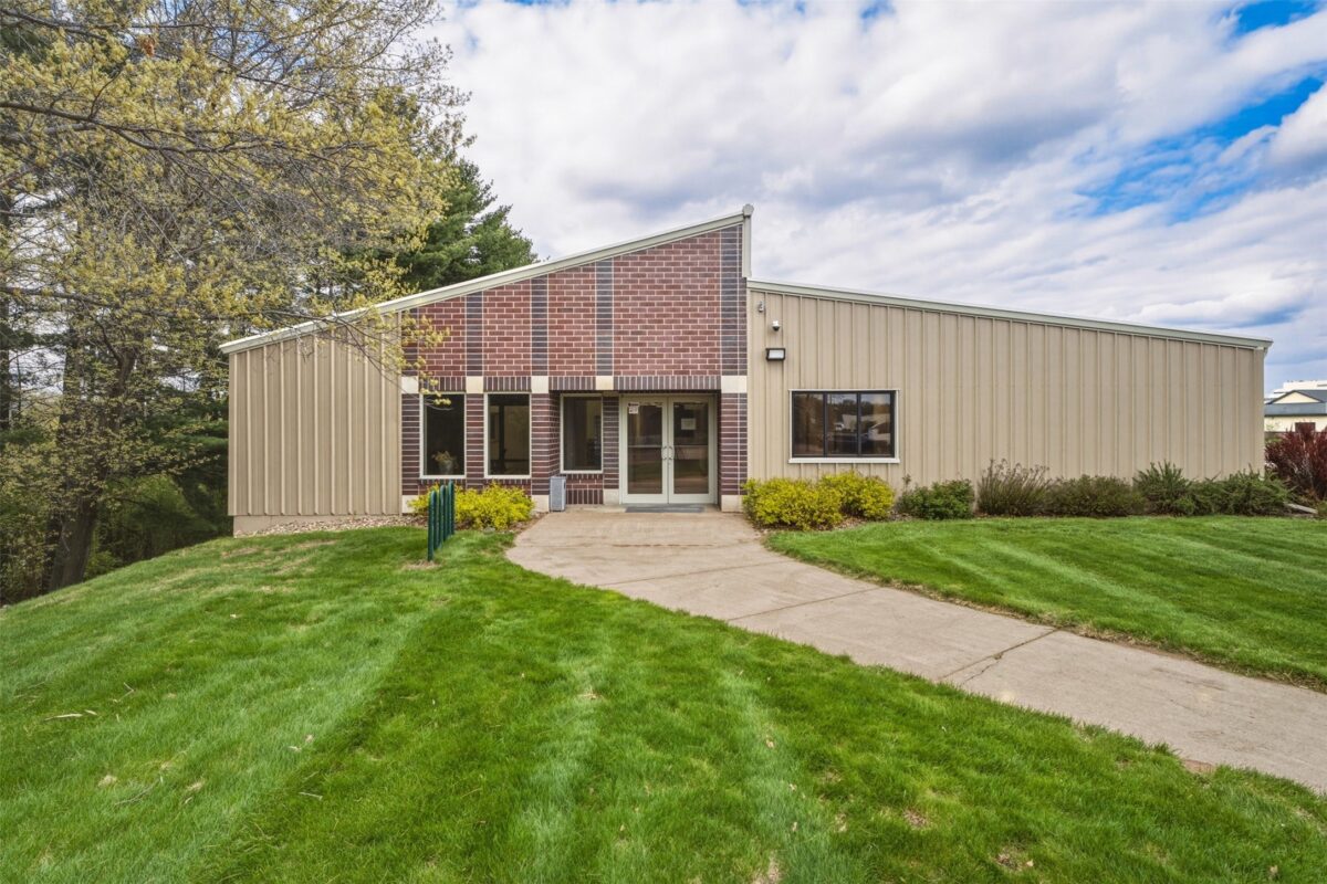 2725 & 2720 Arbor Court, Eau Claire WI 54701 - CommercialSale house for sale - MLS #1601993 - image4